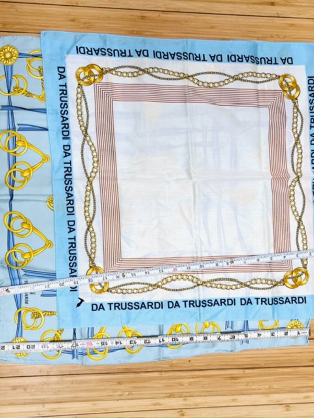 (2) Never Won TRUSSARDI Scarf Silk 20-22.5" Blue White Gold Chain ( 65) - Picture 14 of 14